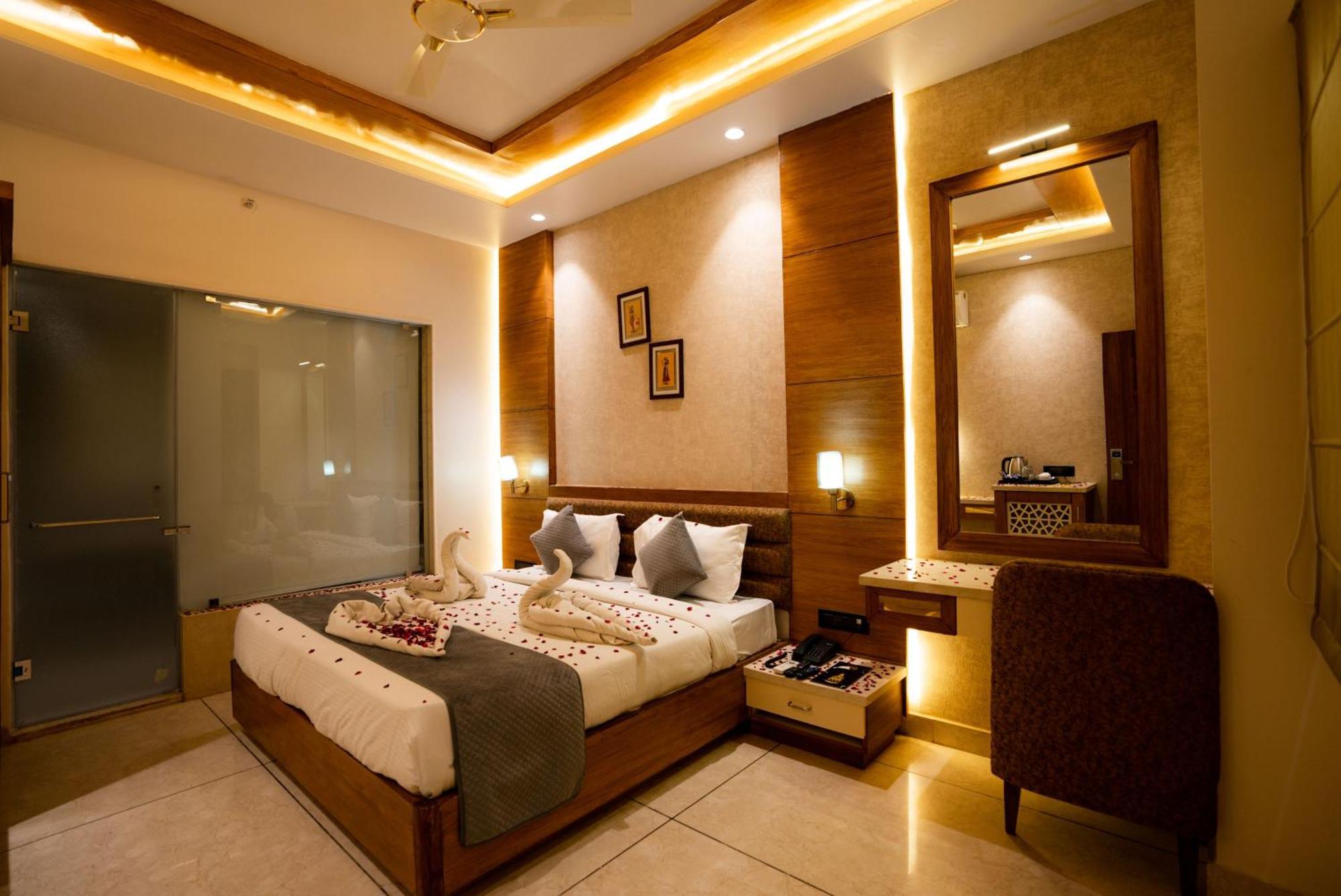 Hotel Rr 62-Jaipur City Centre Hotel מראה חיצוני תמונה