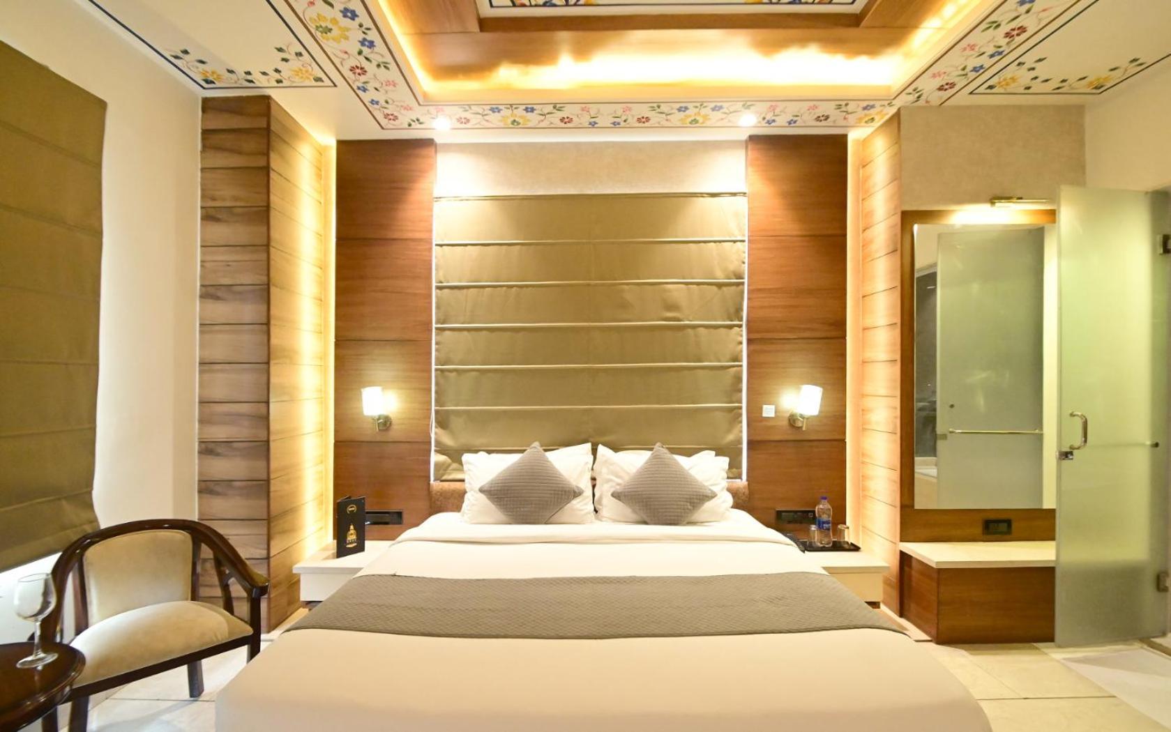 Hotel Rr 62-Jaipur City Centre Hotel מראה חיצוני תמונה