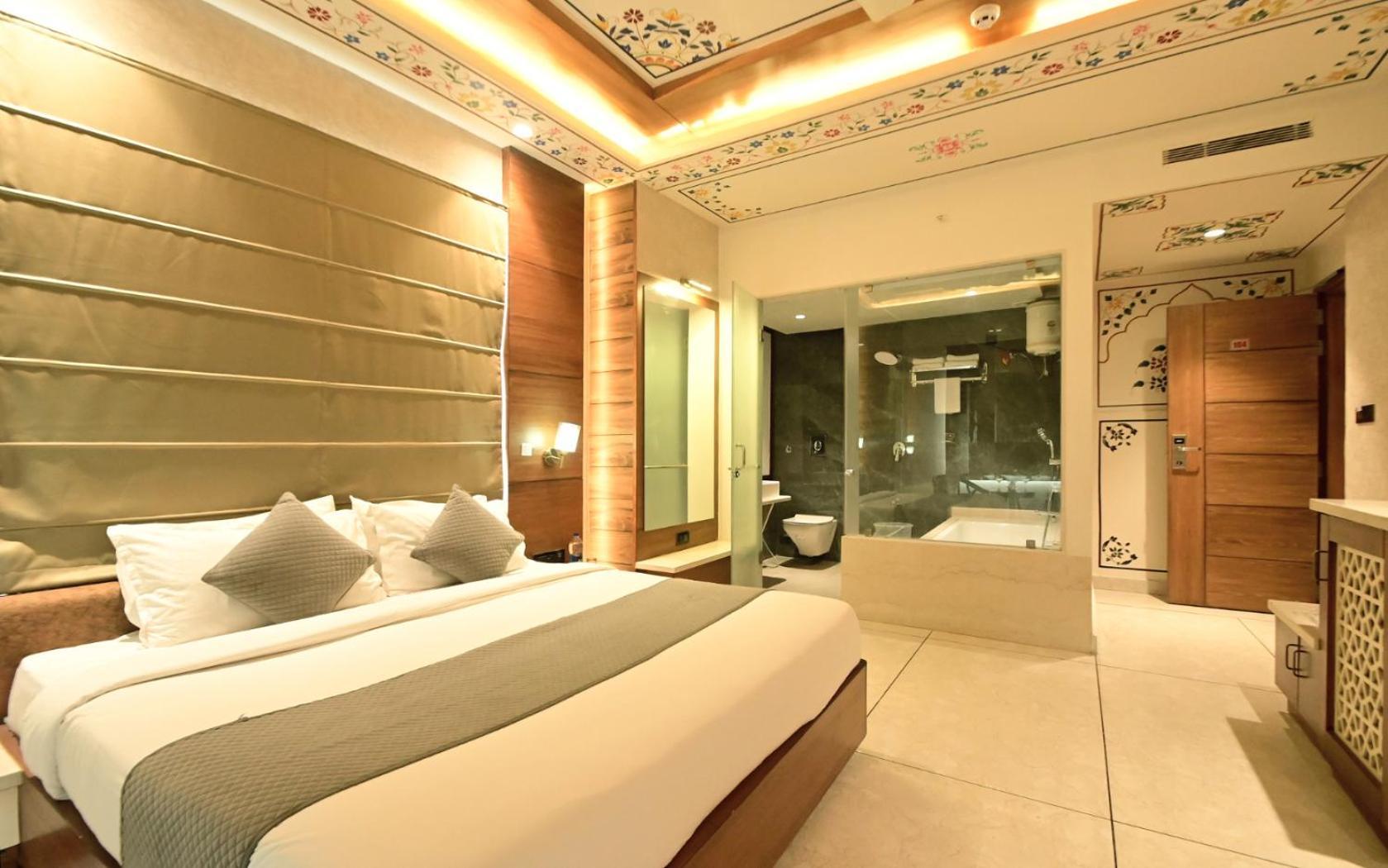 Hotel Rr 62-Jaipur City Centre Hotel מראה חיצוני תמונה
