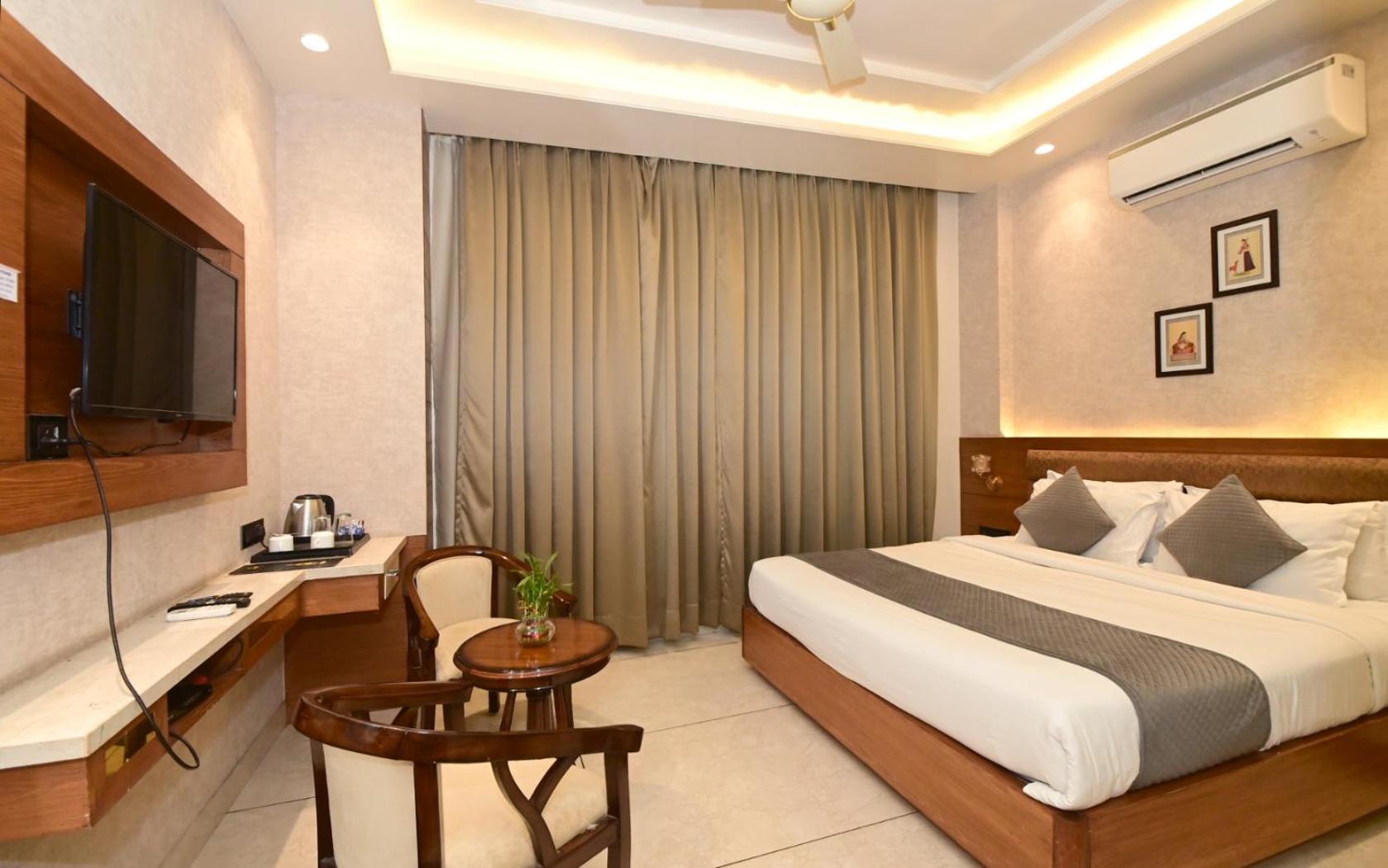 Hotel Rr 62-Jaipur City Centre Hotel מראה חיצוני תמונה