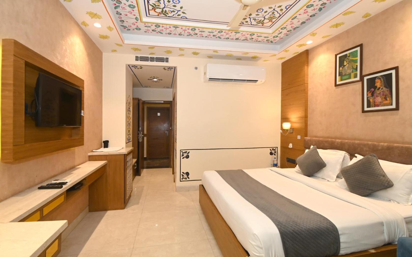 Hotel Rr 62-Jaipur City Centre Hotel מראה חיצוני תמונה
