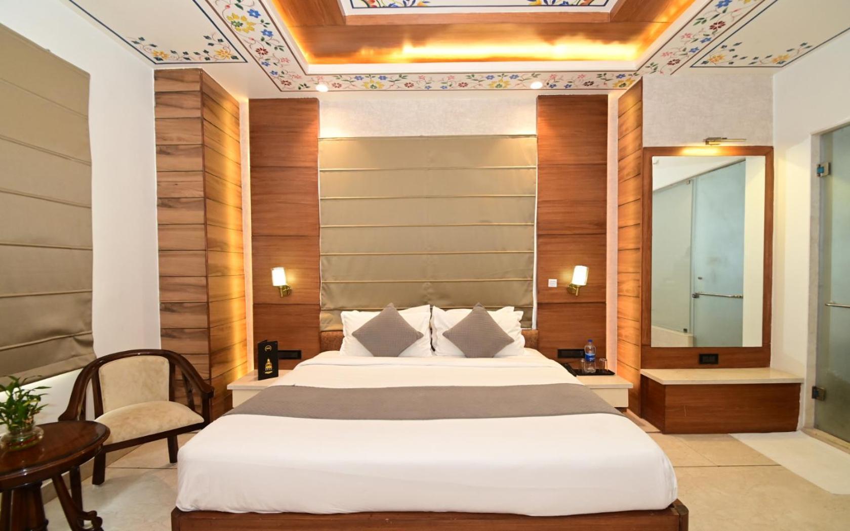 Hotel Rr 62-Jaipur City Centre Hotel מראה חיצוני תמונה