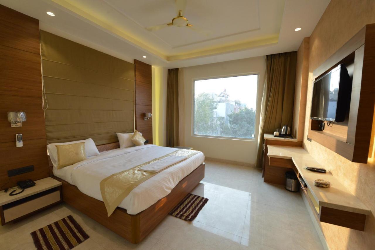 Hotel Rr 62-Jaipur City Centre Hotel מראה חיצוני תמונה