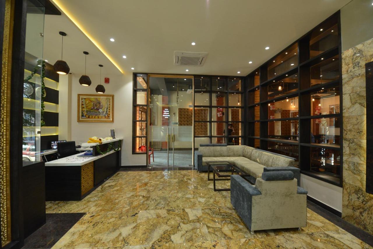 Hotel Rr 62-Jaipur City Centre Hotel מראה חיצוני תמונה