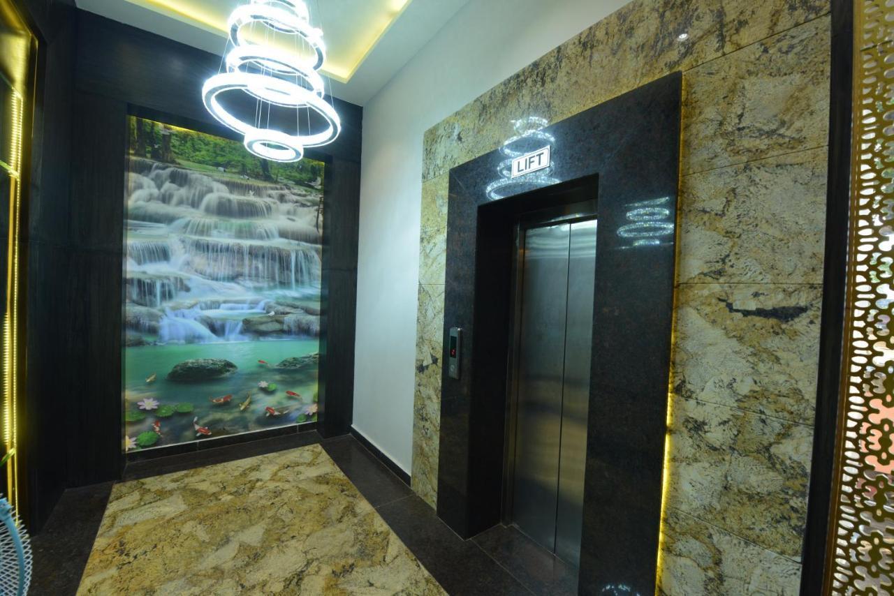 Hotel Rr 62-Jaipur City Centre Hotel מראה חיצוני תמונה